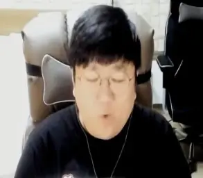 우아 예쁘다 엄마 이거 보세요 헤헤
